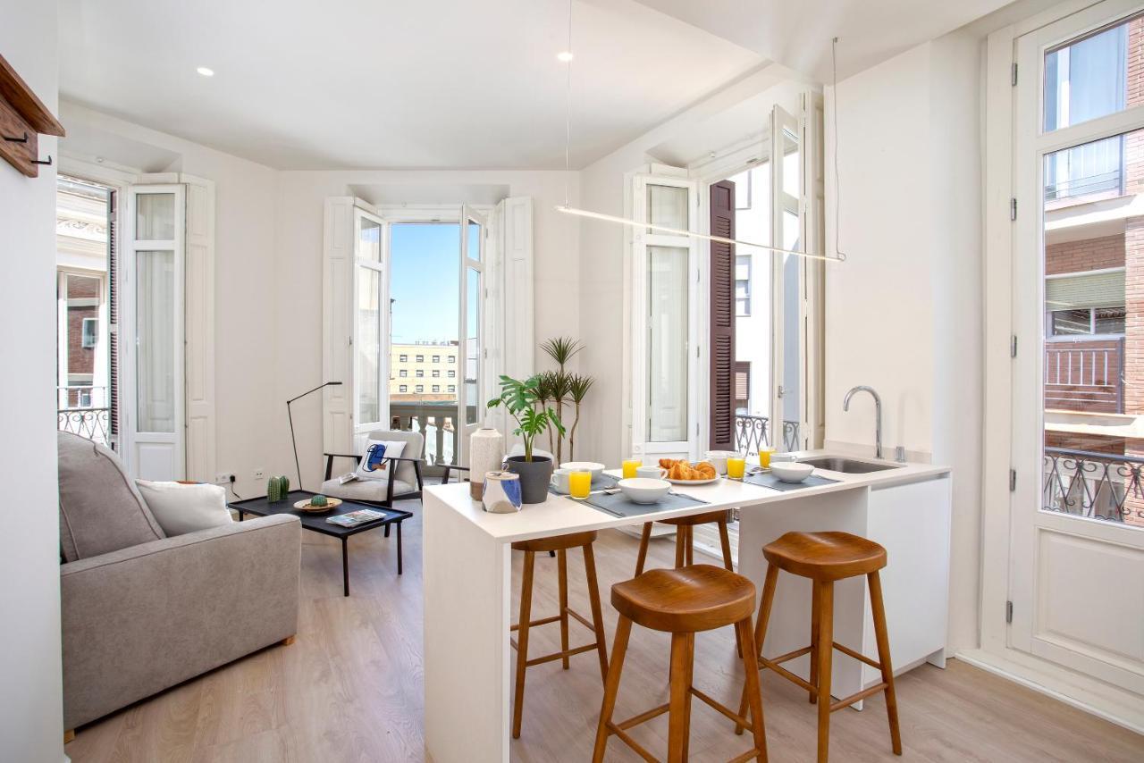 Apartamentos Thyssen Cisneros By Rent Me مالقة المظهر الخارجي الصورة