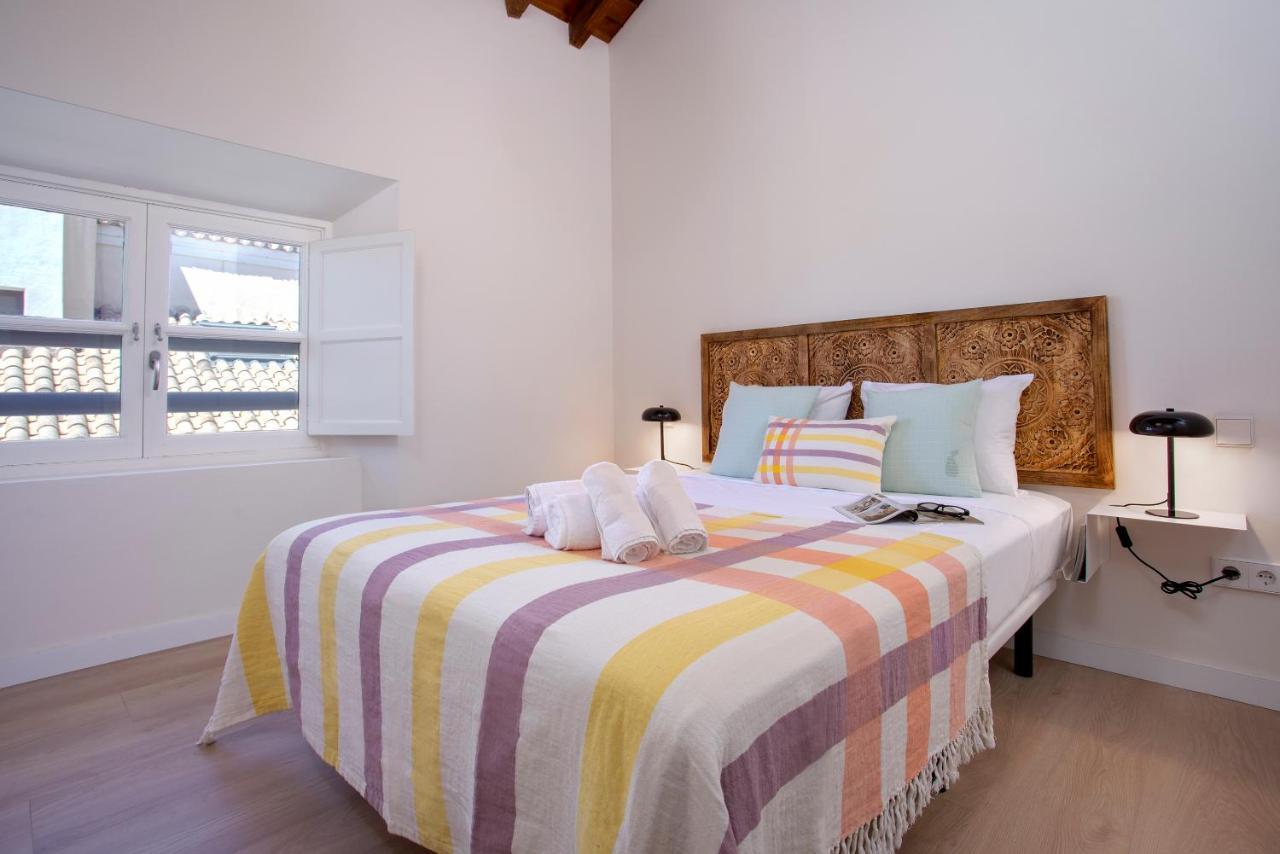 Apartamentos Thyssen Cisneros By Rent Me مالقة المظهر الخارجي الصورة