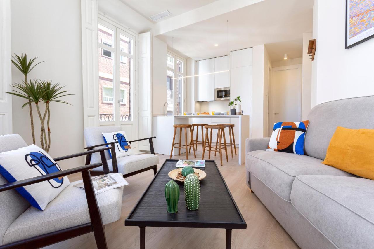 Apartamentos Thyssen Cisneros By Rent Me مالقة المظهر الخارجي الصورة