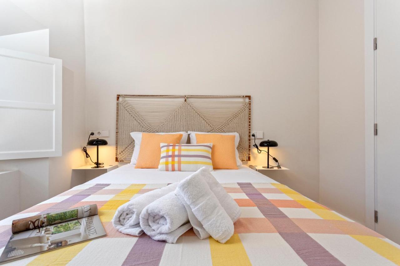 Apartamentos Thyssen Cisneros By Rent Me مالقة المظهر الخارجي الصورة