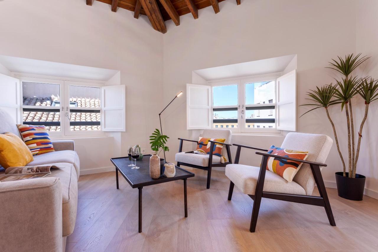 Apartamentos Thyssen Cisneros By Rent Me مالقة المظهر الخارجي الصورة